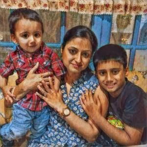 Meet your Posher, Gauri